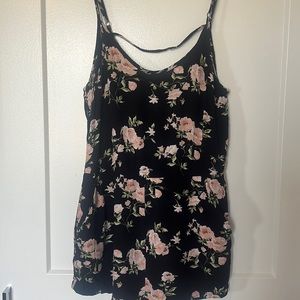 Floral Romper with Pockets; Women’s XS